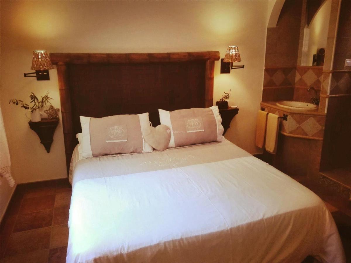 Casa Rural Lares Casas de Don Pedro 外观 照片